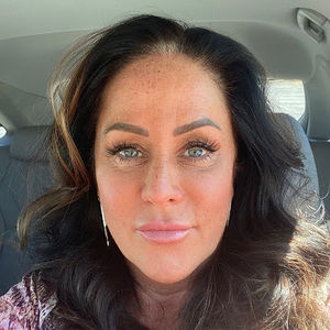 Meet your Posher, Alison